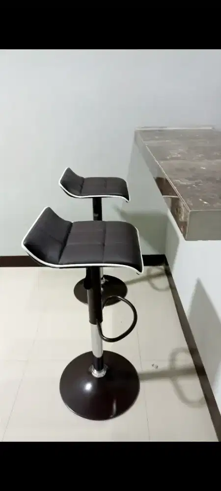 Kursi Bar Hidrolik