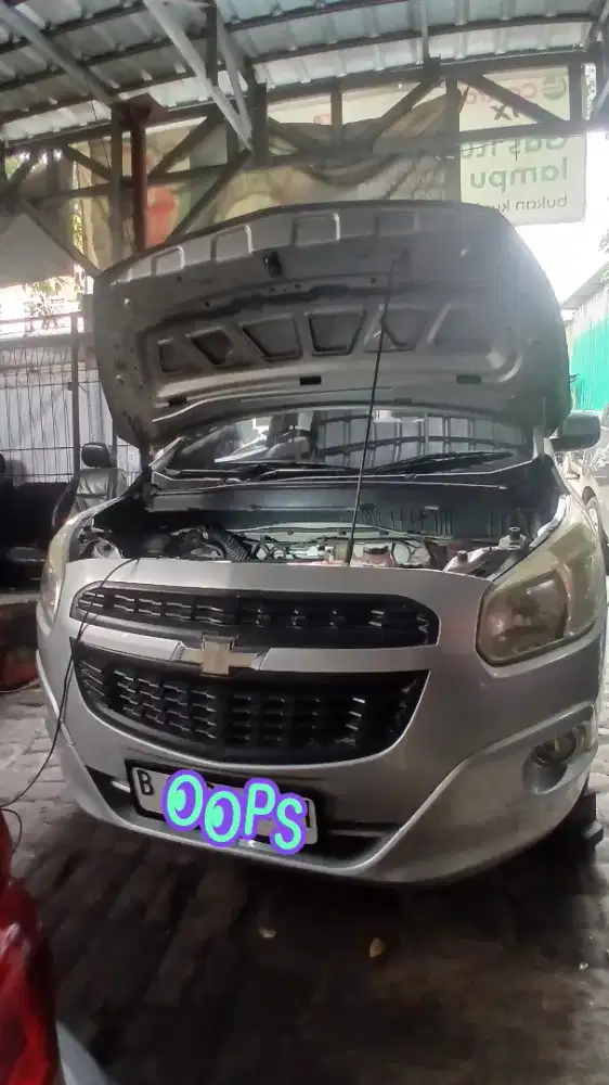 Di Jual Chevrolet Spin LT 2013 Cash