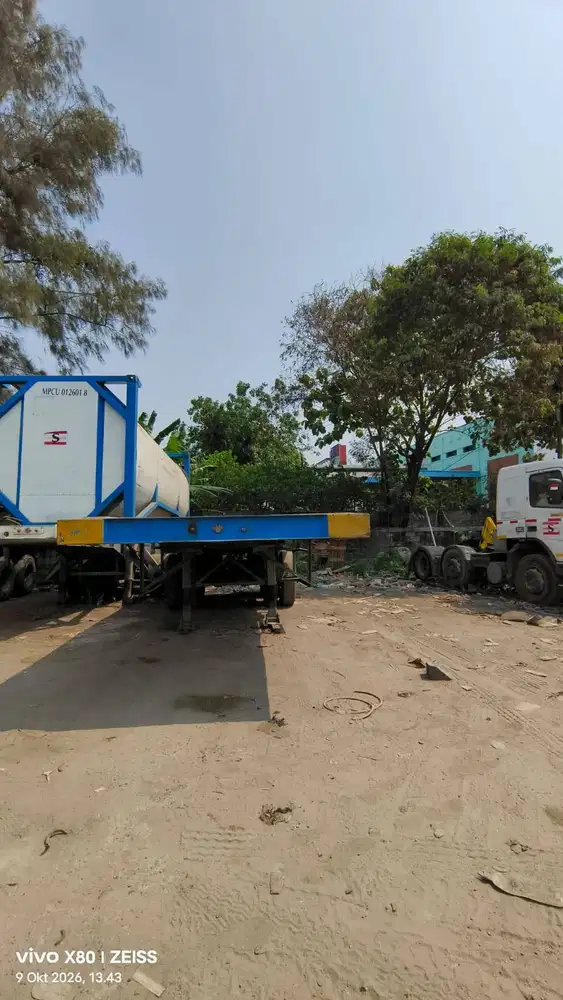 Dilelang 1 Unit Trailer Chassis