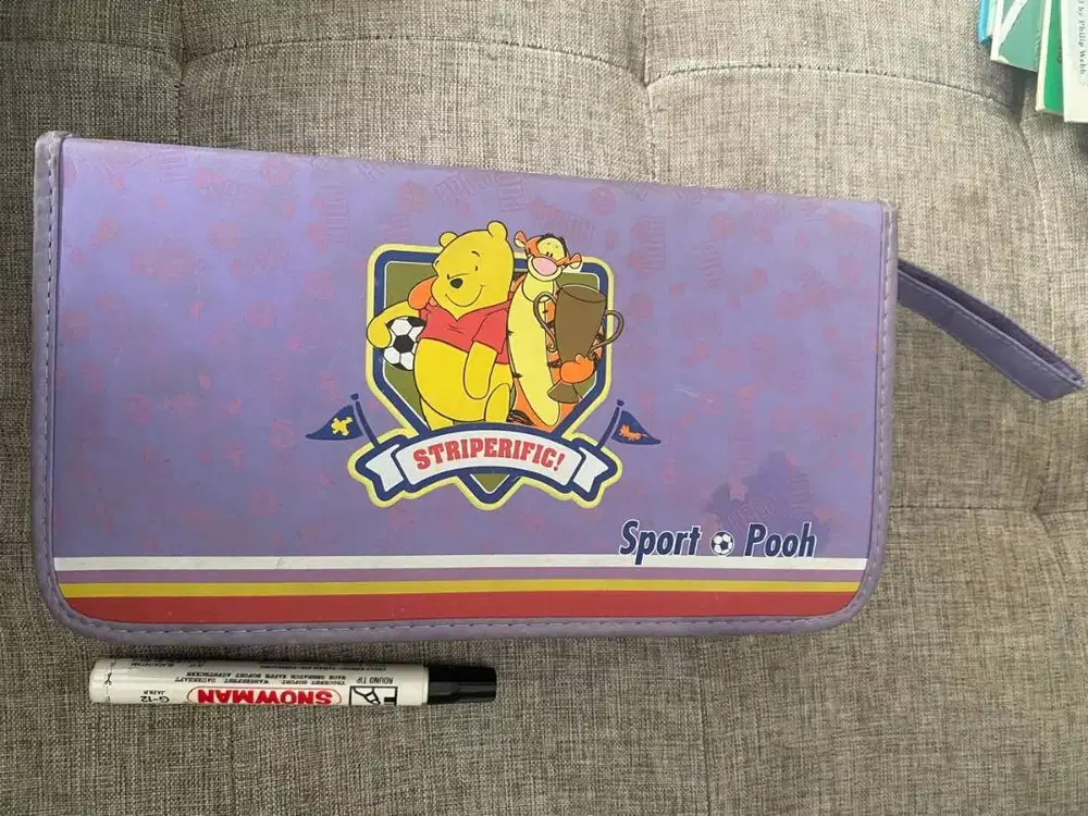 TEMPAT CD / CD BAG – WINNIE THE POOH ORIGINAL – PRELOVED