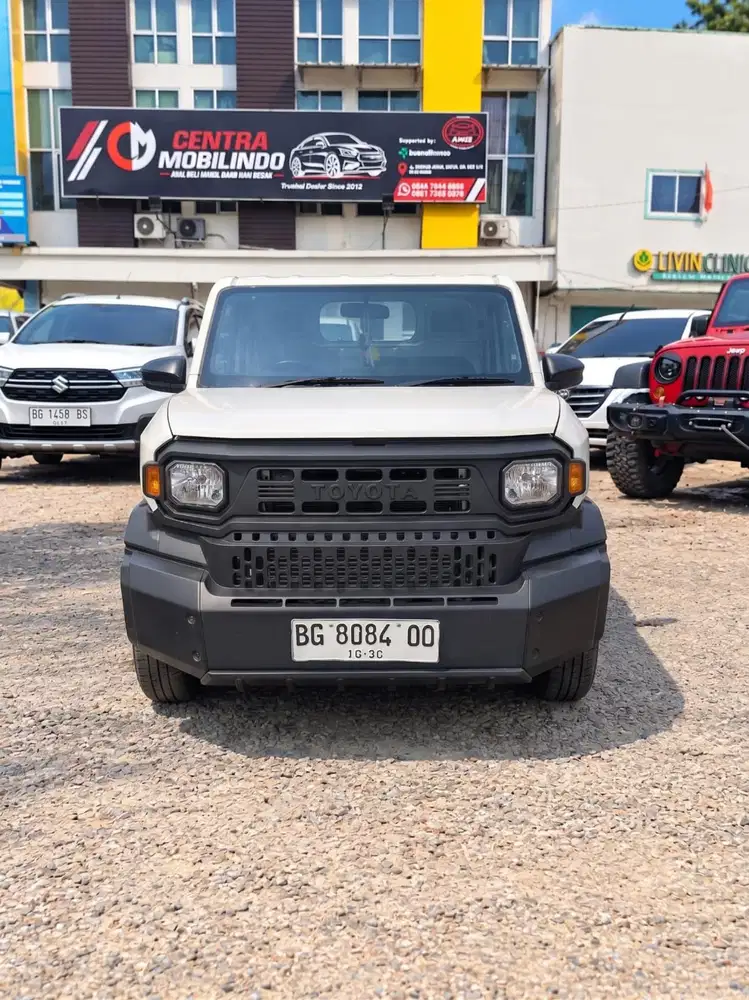 HILUX PU 2.4 MT 2025 Diesel dp 33 jt