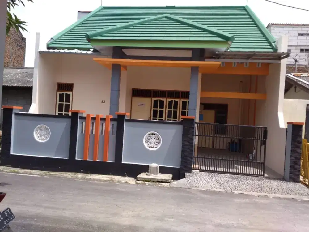 Rumah bagus siap huni perumnas sendangmulyo tembalang