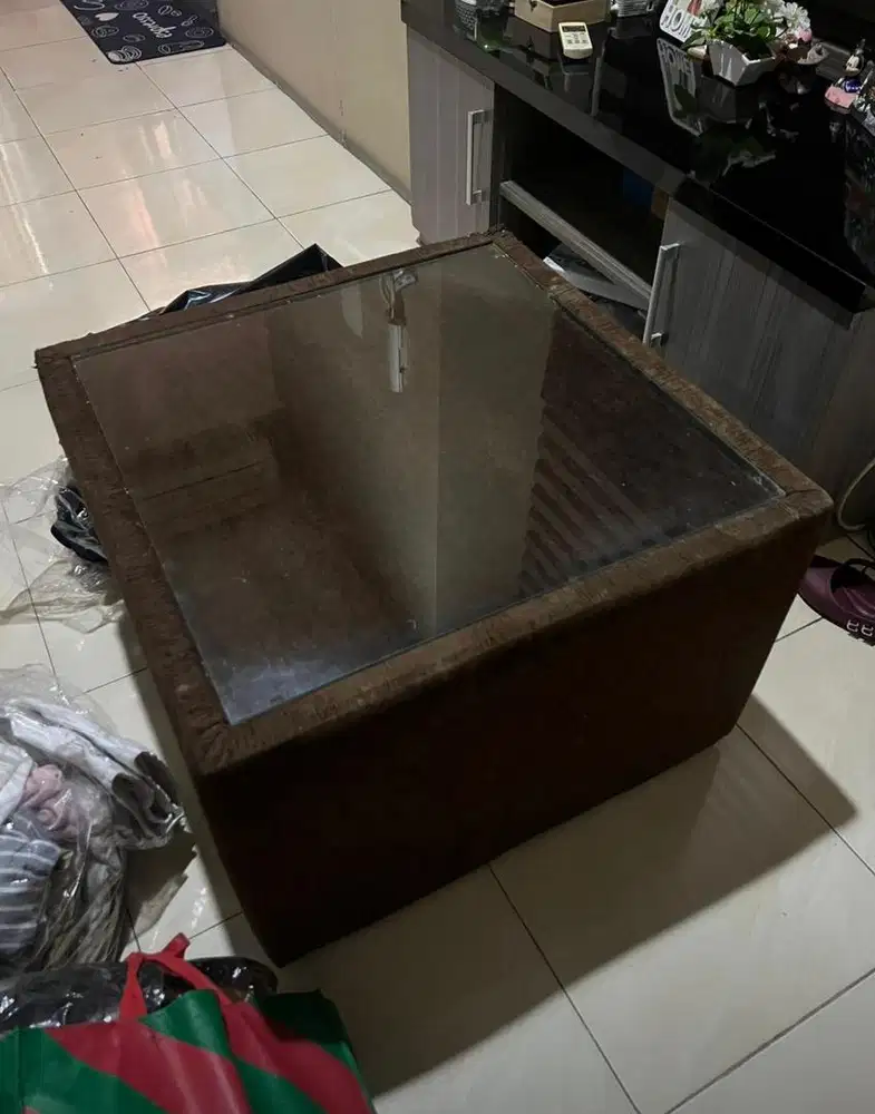 meja ruang tamu murah