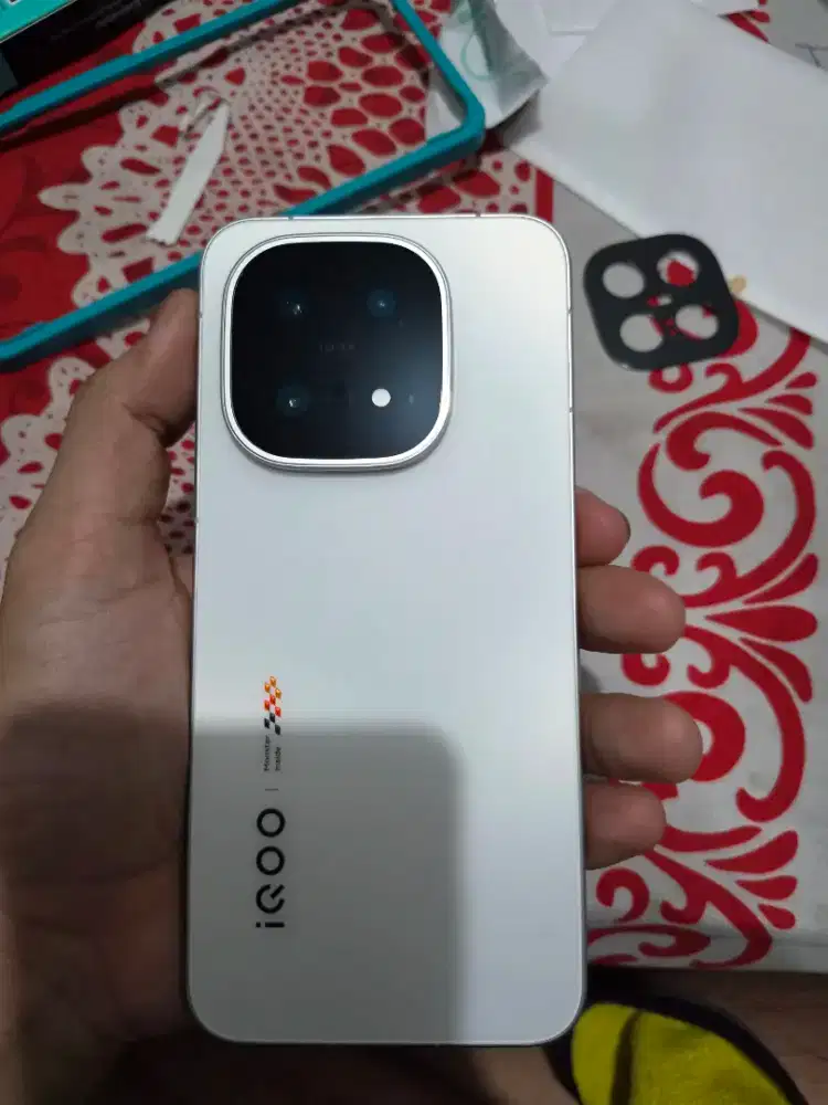 IQOO 15 12/256 fullset