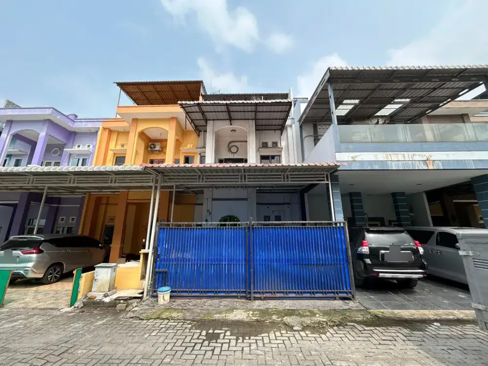 Villa di Komplek Cemara Indah