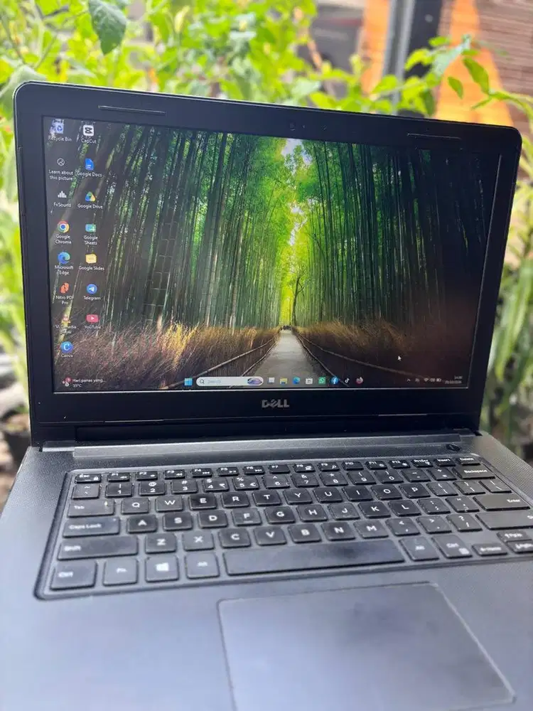 Laptop Dell Editing