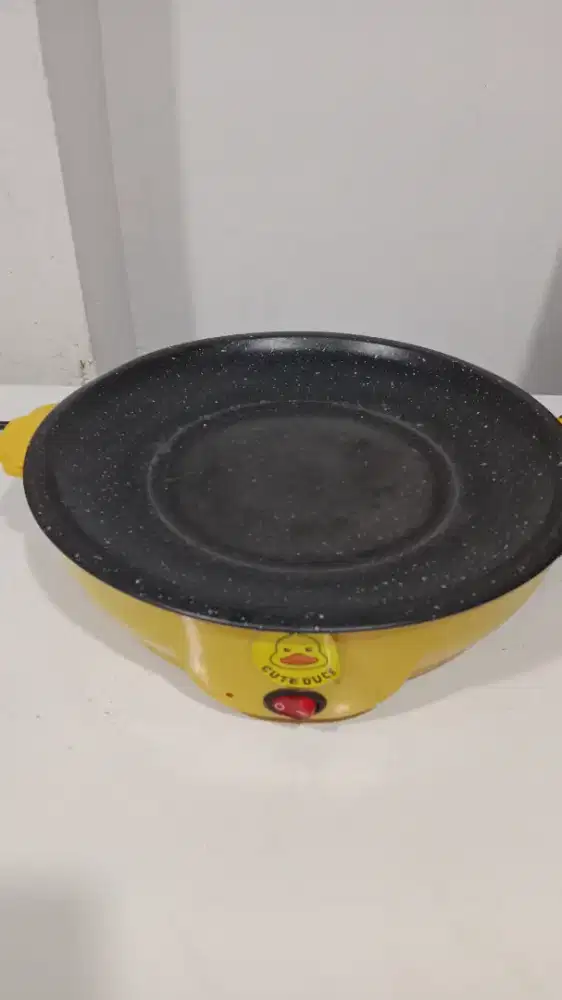 Panci listrik portabel serbaguna