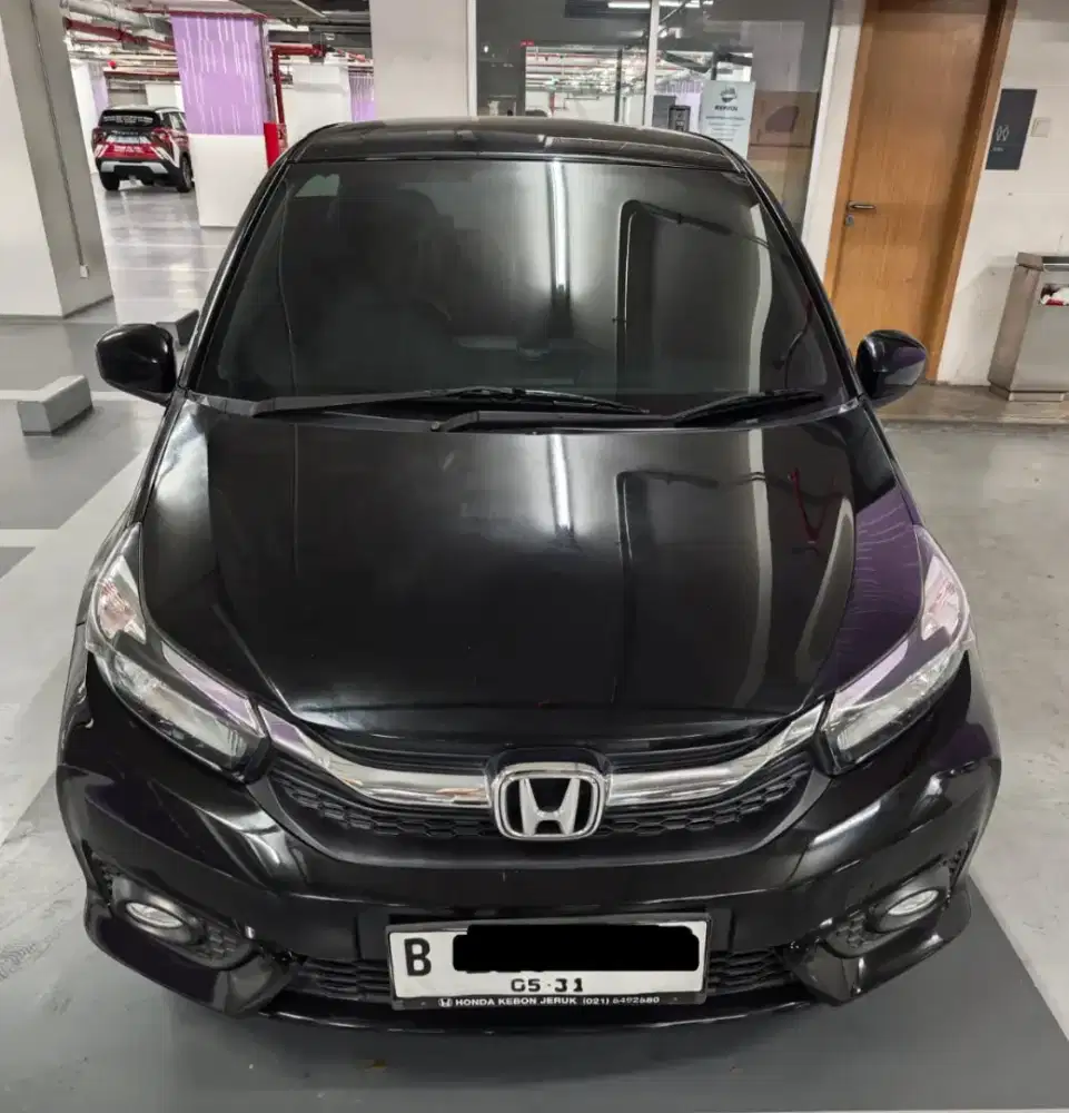 Dijual mobil Honda Brio Satya type E AT thn 2021, wrn hitam.