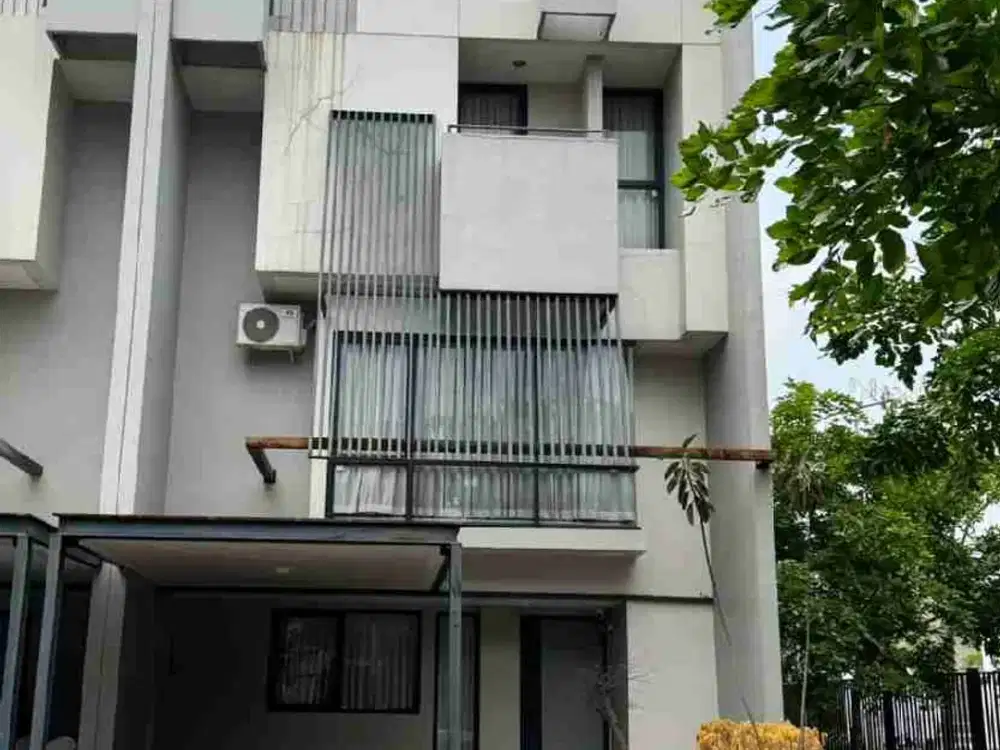 Jual Rumah 3 Lantai Siap Huni Full Furnish Tabebuya Bsd Serpong Tangerang