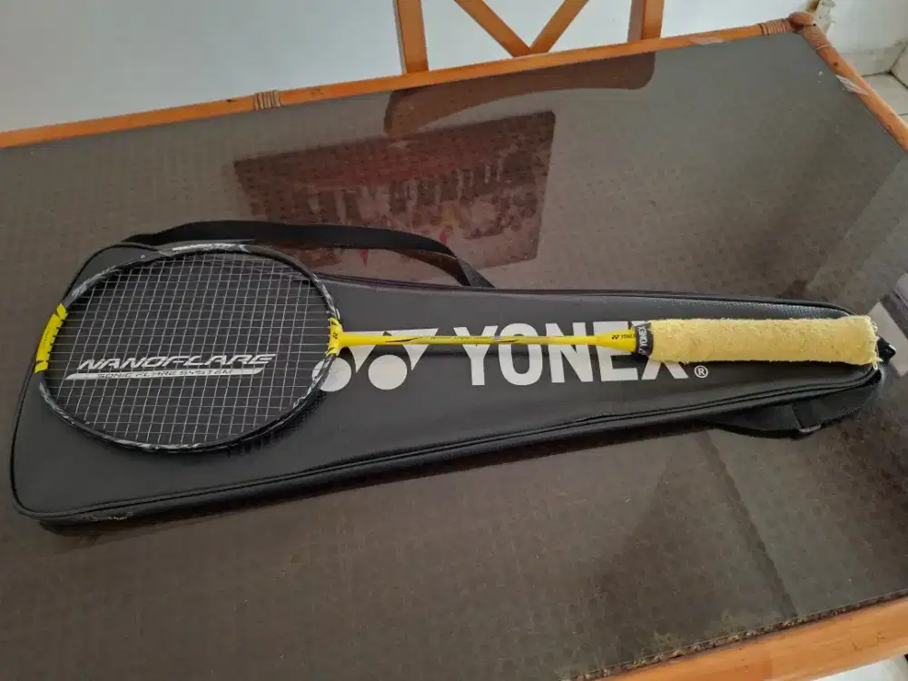 Raket Yonex Nanoflare 1000 ZZ