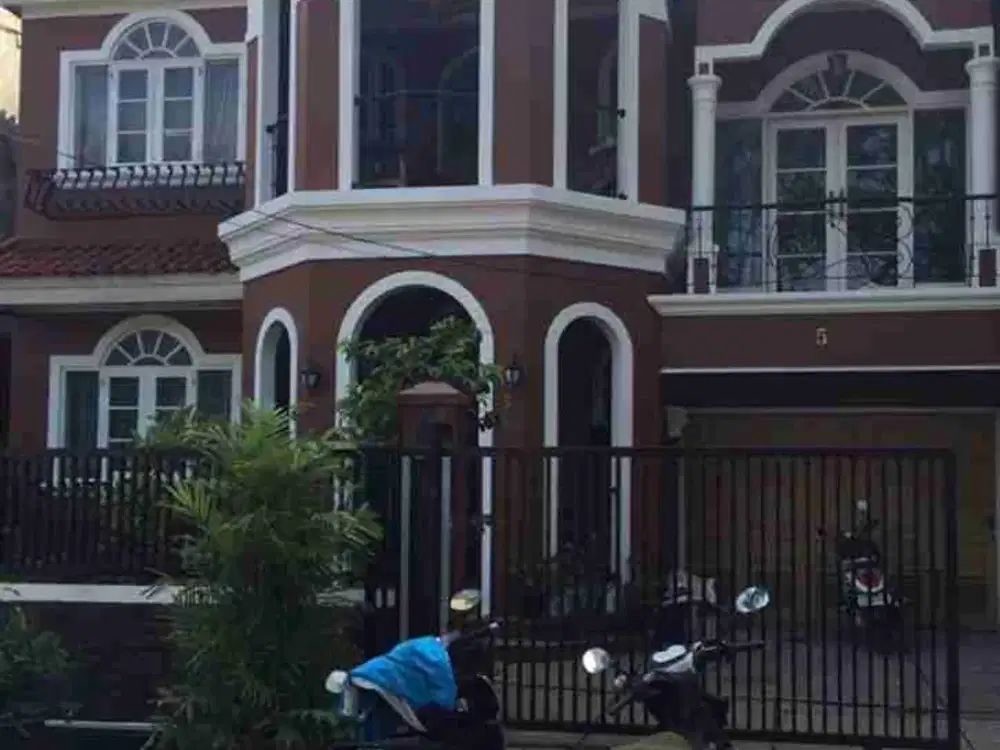 DIJUAL RUMAH 2 LANTAI - VILLA ARTERI, KEBON JERUK