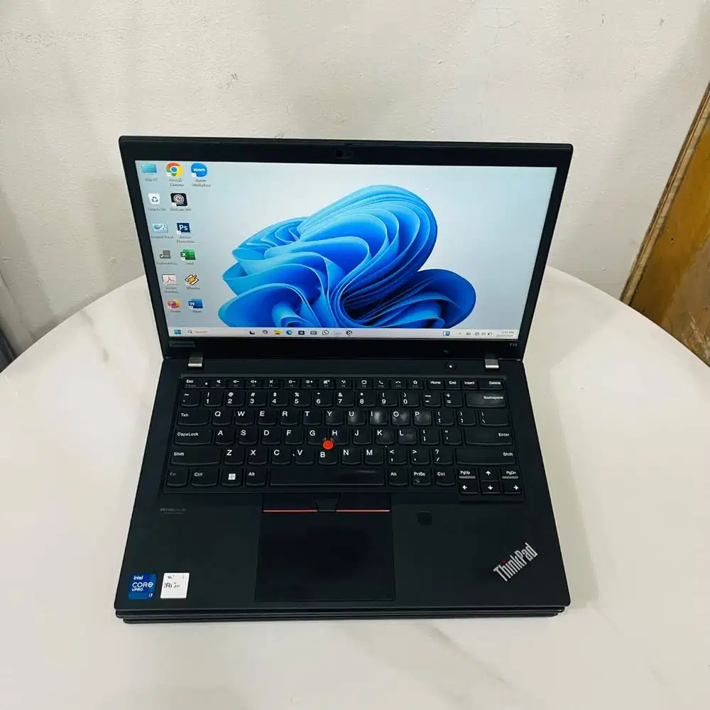 LAPTOP LENOVO T14 I7 GEN11 16/512 LAYAR 14 INCH *EC