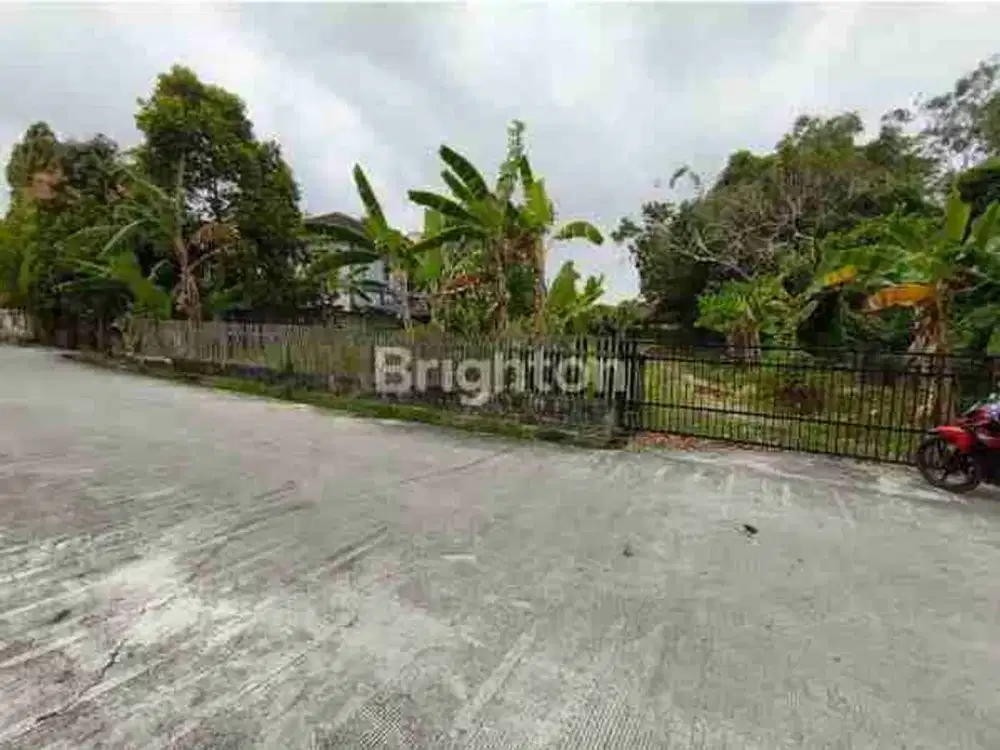 DUJUAL TANAH COMERSIL DAERAH STRATEGIS LOKASI MULAWARMAN COCOK DIBANGUN RUMAH, KONTRAKAN DAN USAHA LAINNYA