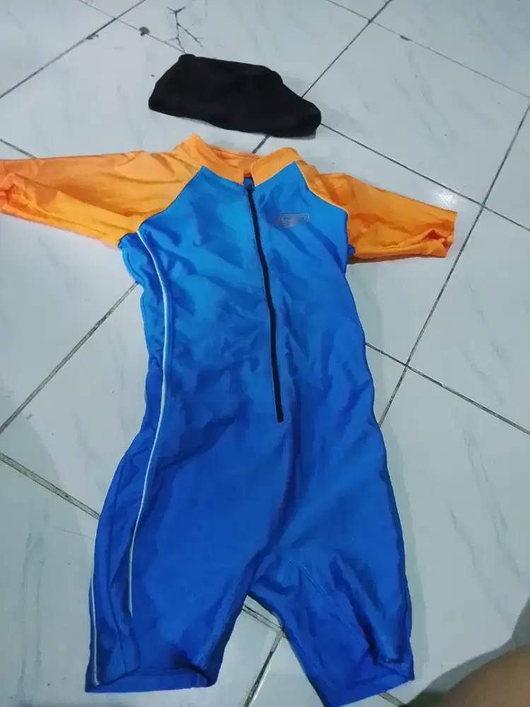 Baju renak anak cowok& gelas blender aja