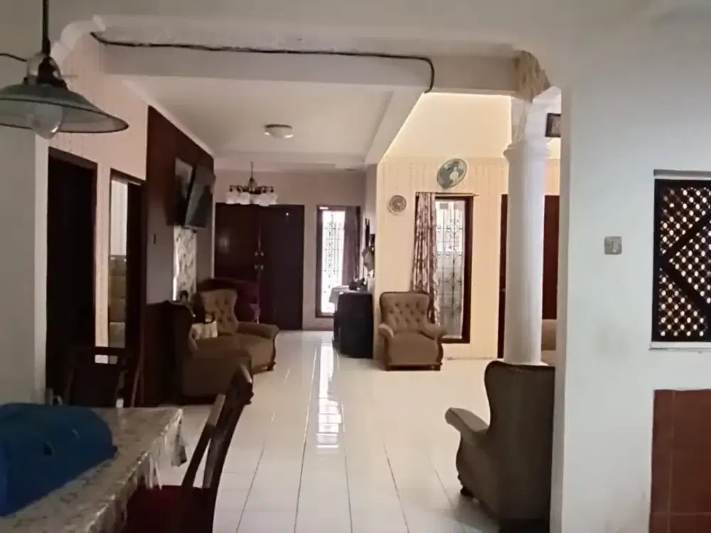 Rumah Rapih dan Bersih Siap Huni di Penggilingan Cakung Jakarta Timur