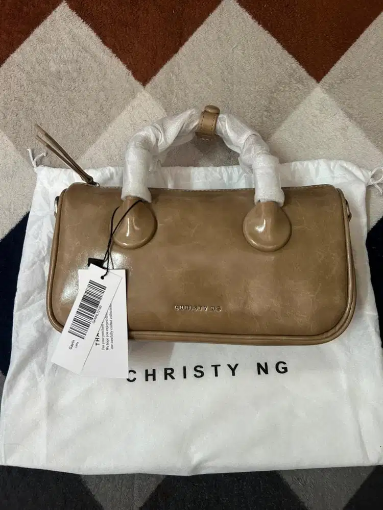 Christy ng (Gavin Latte)