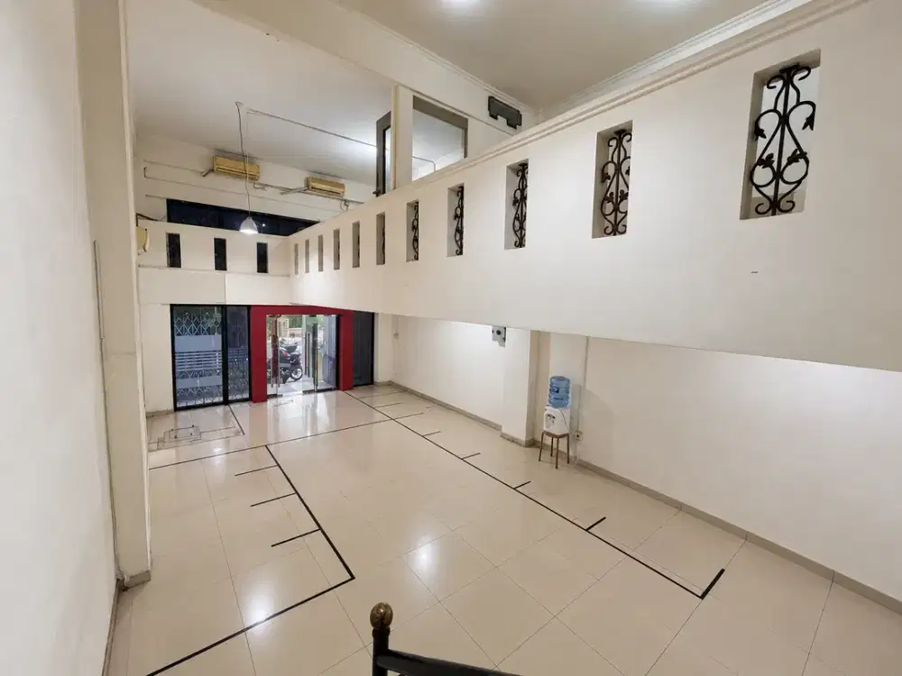 Ruang Usaha 2 Lantai ±94,6 m² + Toilet & Pantry, Tebet Jaksel