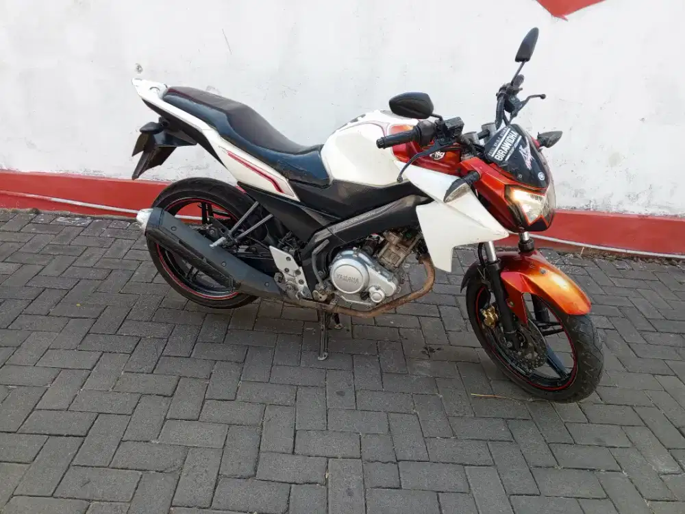 VIXION 2013 NORMAL MURAH JOSS BPKB ADA