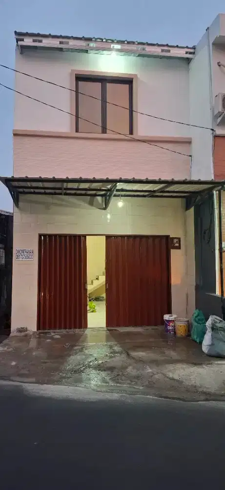 Disewakan ruko strategis ramai dua arah