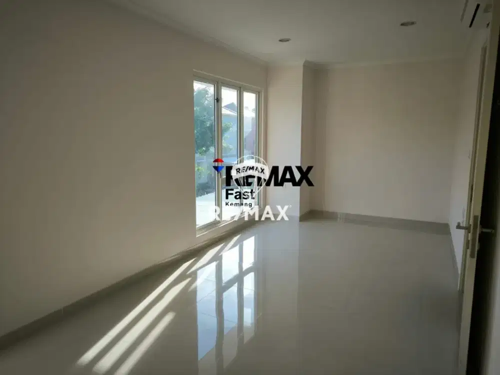 DIJUAL CEPAT RUMAH SIAP HUNI CLUSTER THOMSON - GADING SERPONG.