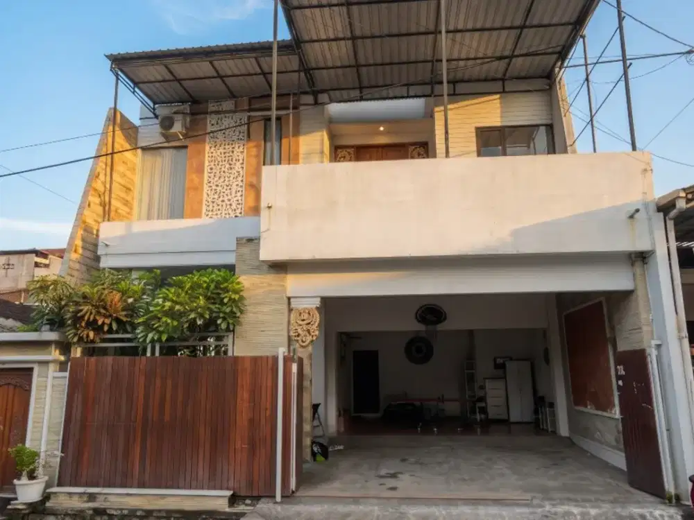 Dijual Villa Mewah Semi Furnish Batu Malang