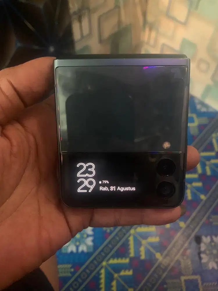 Samsung z flip 3 5g ram 8/128 atau 8/256 minus lcd dalem