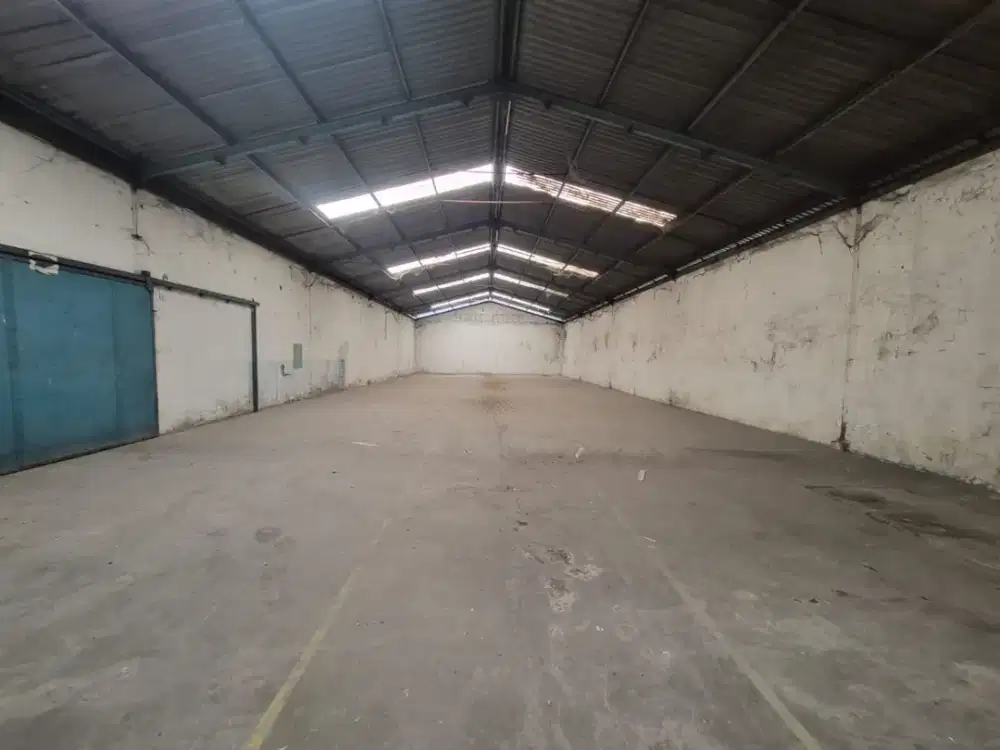Disewakan gudang dalam kawasan mandiri di Cikarang Selatan dekat Delta Solicon