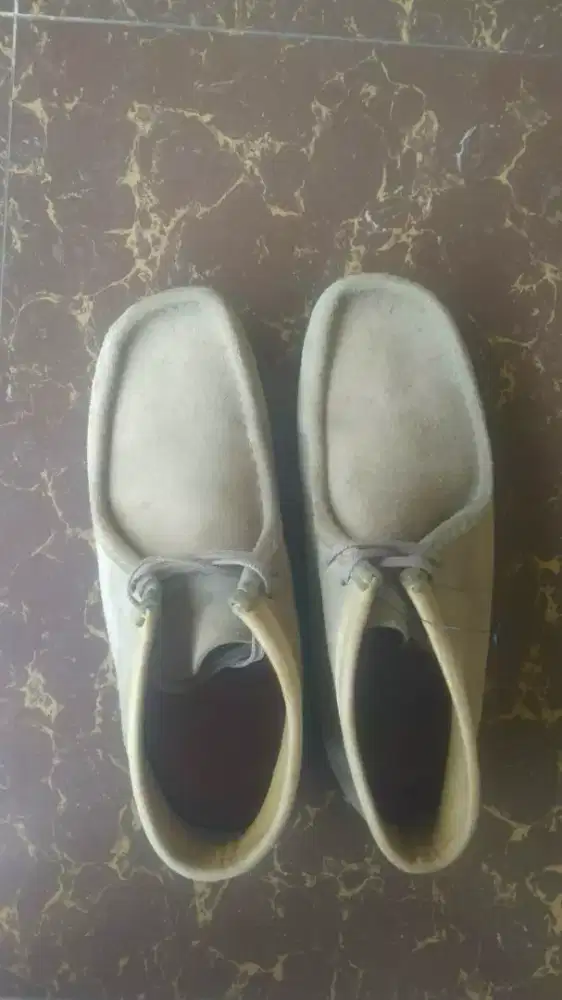 Clarks maple wallabe suede