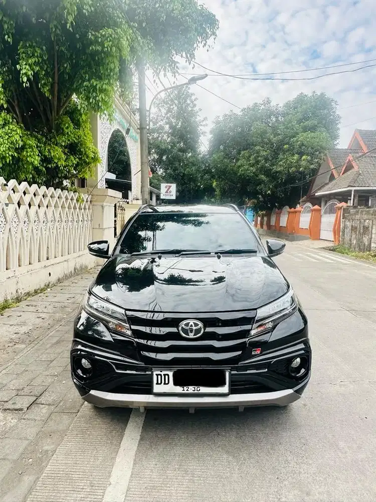 Toyota Rush GR Matic 2025