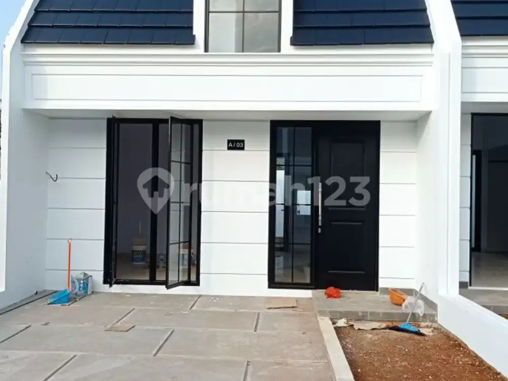 Rumah baru Gaya Eropa  di Cimuning bekasi timur