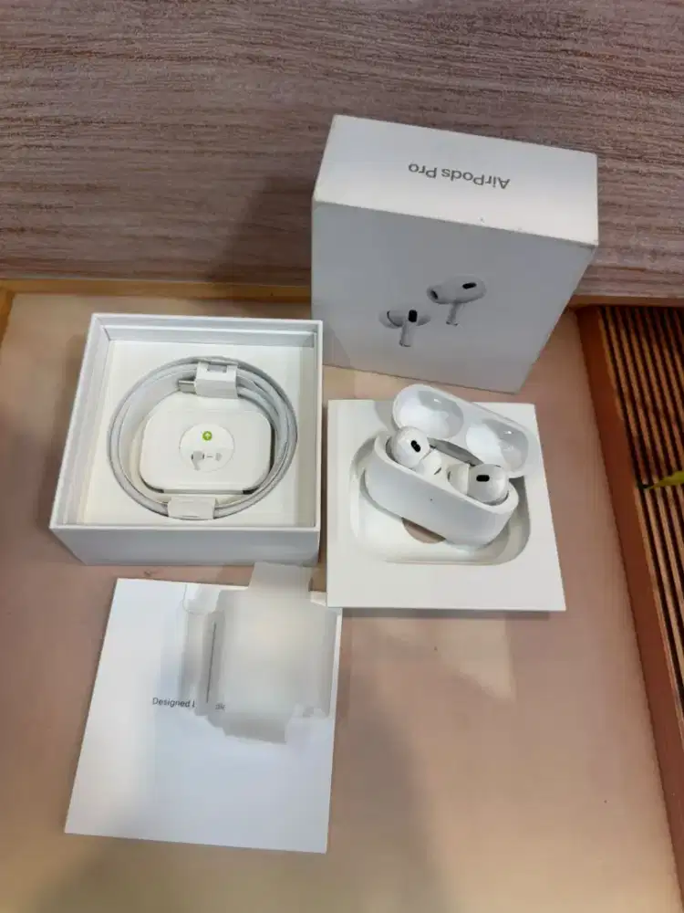 Apple Airpods Pro Gen 2 Type C Fullset Original