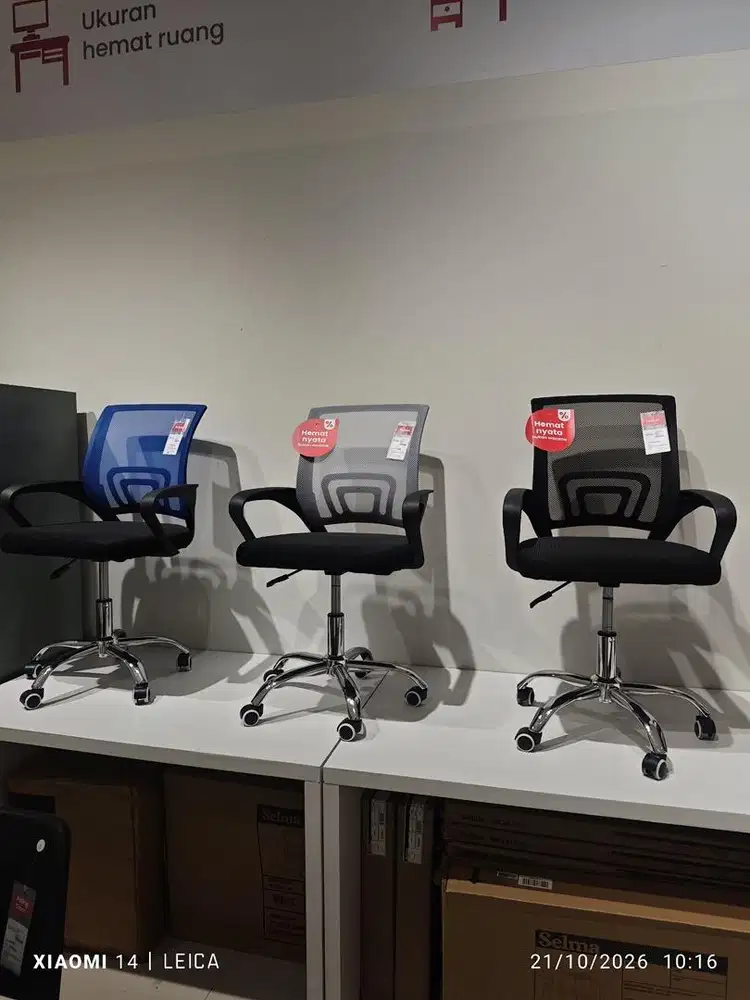 OBRAL KURSI KANTOR BISA BORONGAN