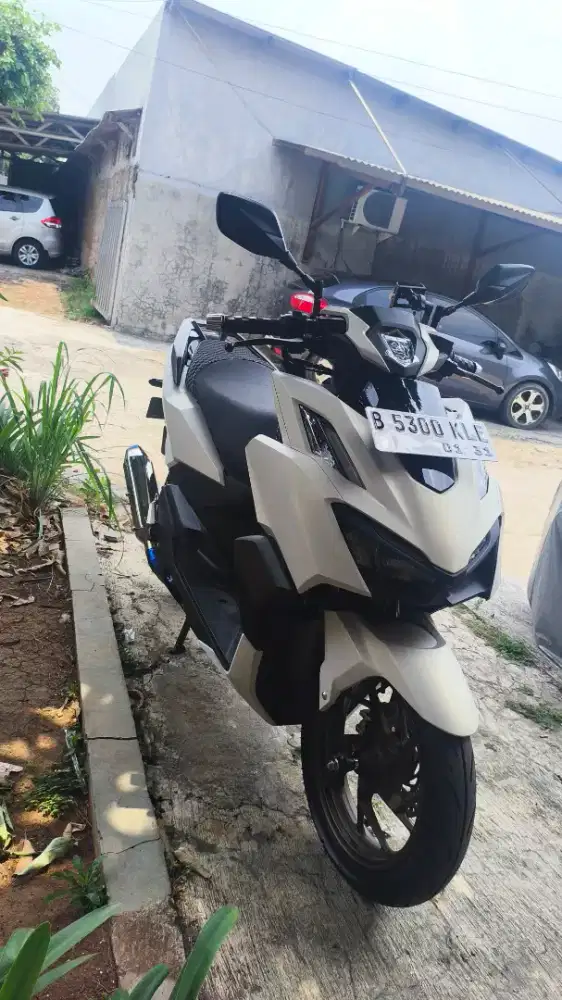 Vario 160 ABS Grande Matte White