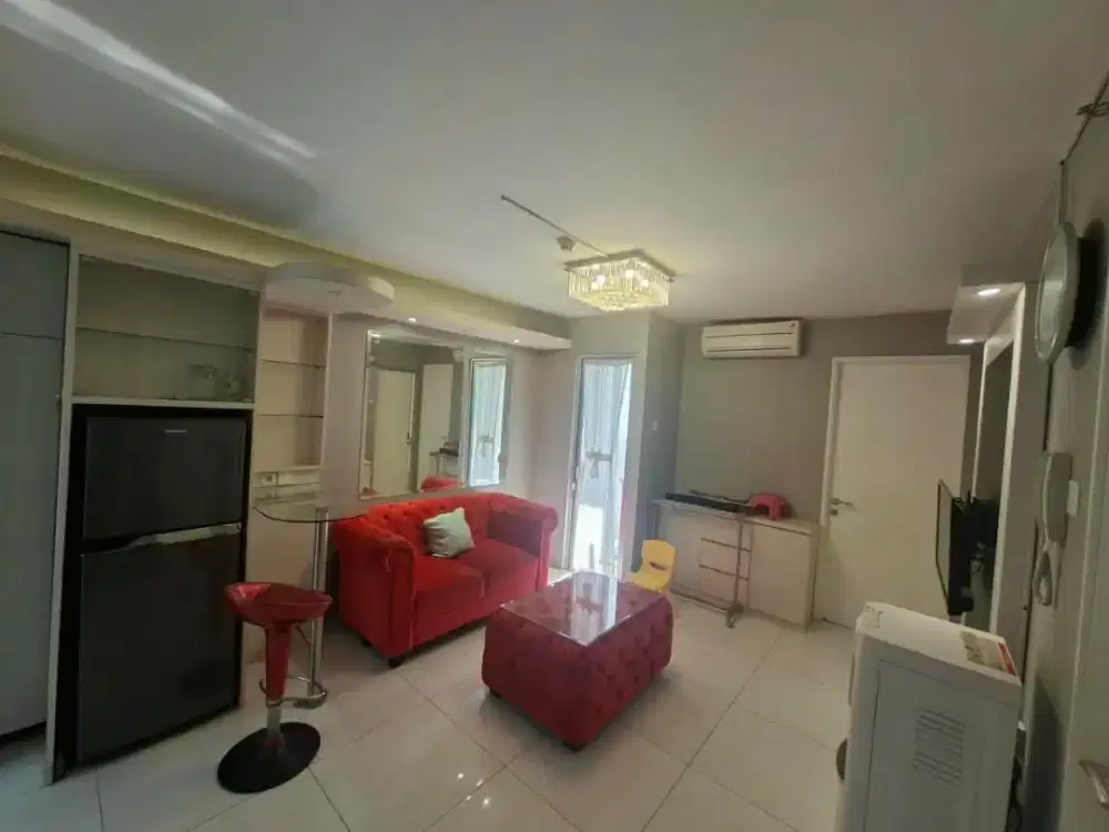 Dijual BU, 3BR Unit Apartement Atas Mall Bassura City