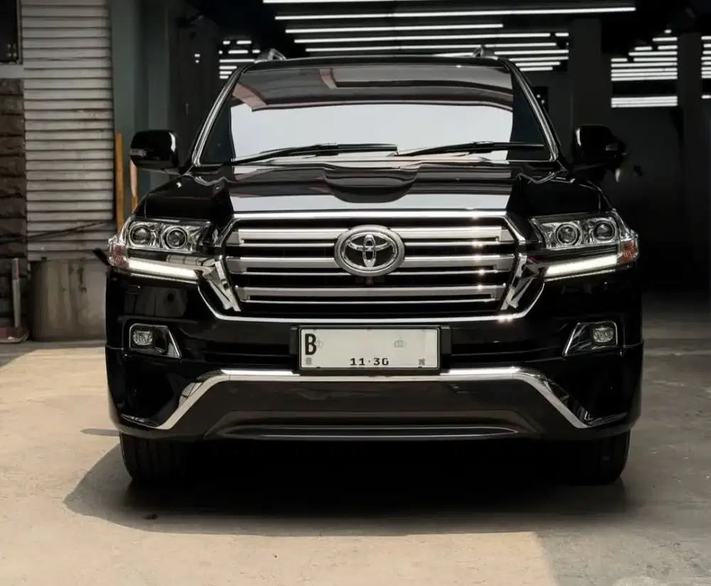 [8.000KM] Toyota Land Cruiser VXR 2017 ATPM