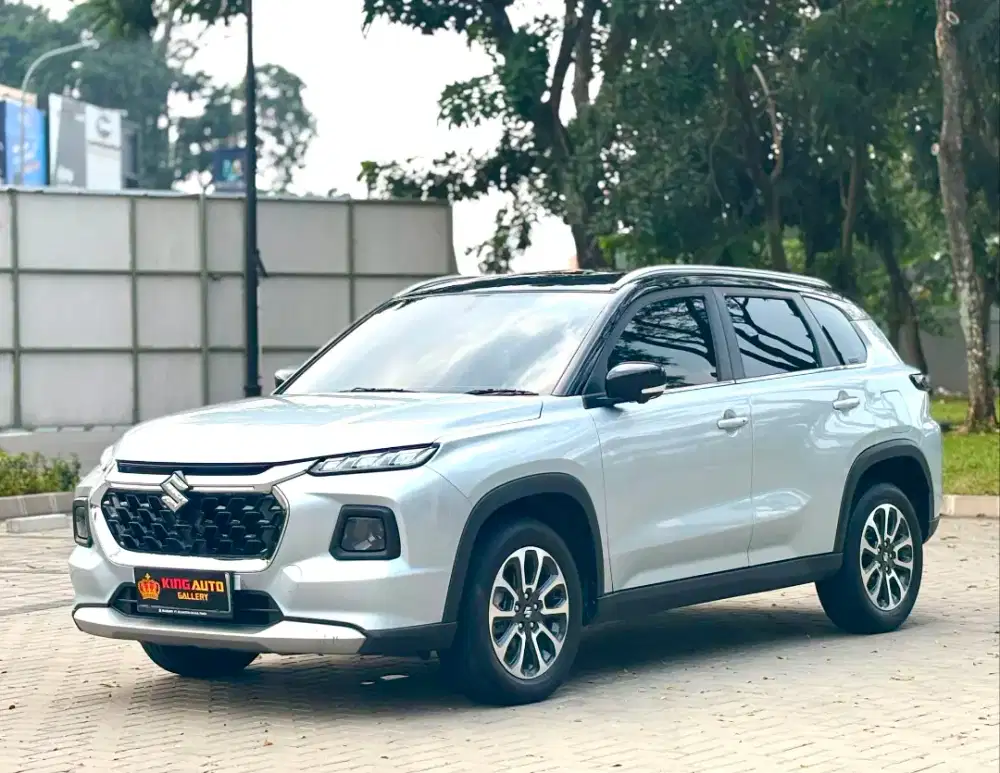 Suzuki Grand Vitara Hybrid 2023 Two tone
