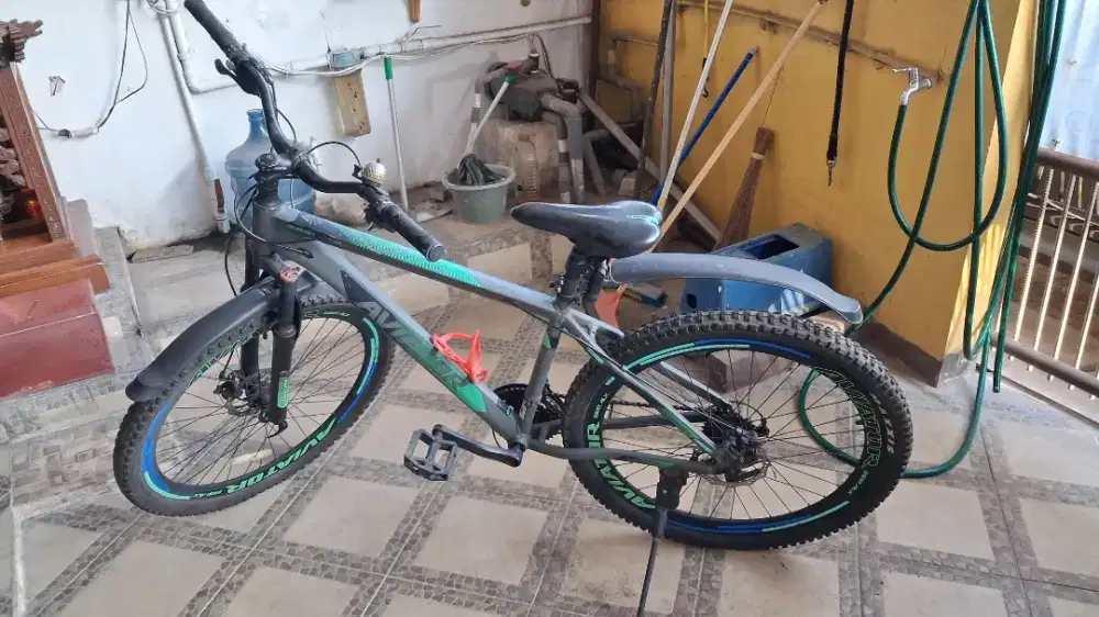 SEPEDA AVIATOR 2691 BEKAS SANGAT BAIK KONDISI