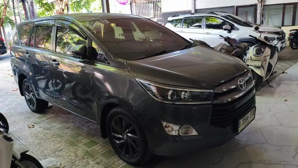 Toyota Innova Reborn Diesel 2,4V 2019