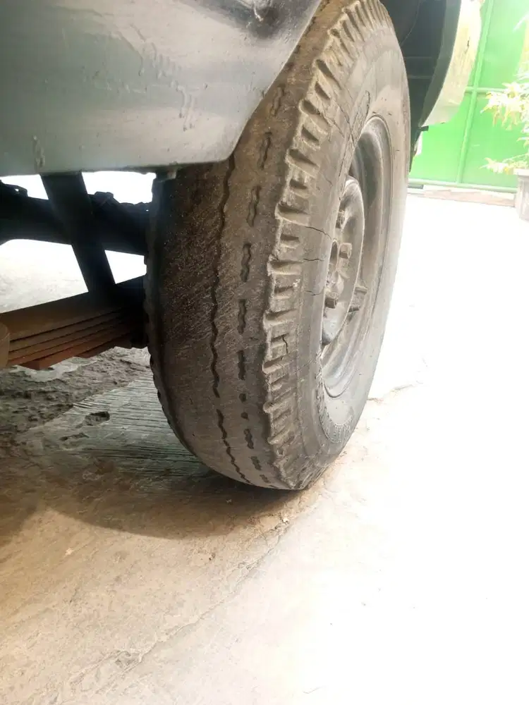 DIJUAL TOYOTA KIJANG PICK UP KF60 STD 2004 – SIAP UNTUK USAHA