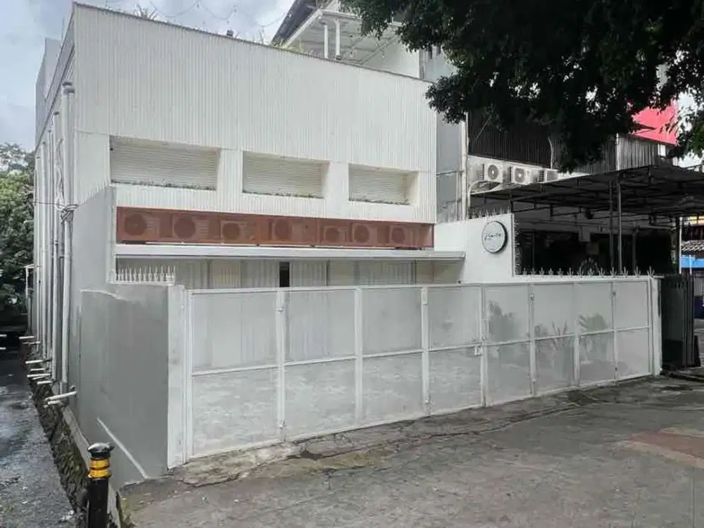 Disewakan ruko strategis cocok untuk kantor, klinik, resto, kafe dll di pisangan matraman jakarta timur
