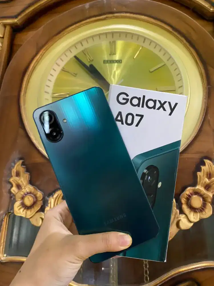 SAMSUNG A07 4+8(128)