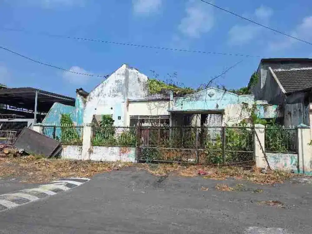 Tanah Luas 303 m² di Jalan Papa Bukirsari Soekarno Hatta Suhat