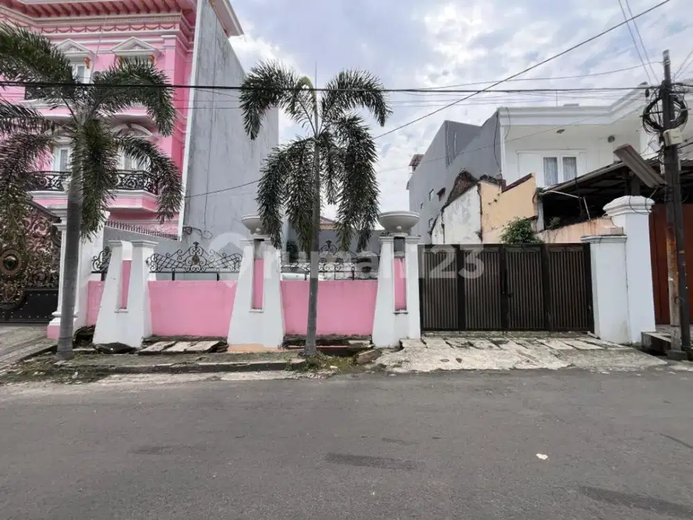 Dijual Tanah SHM 298 M² di Tebet Timur - Lokasi Strategis, Cocok Bangun Rumah atau Kantor!