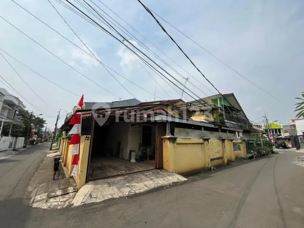 Rumah Hook Hitung Tanah di Duren Sawit, Jaktim
