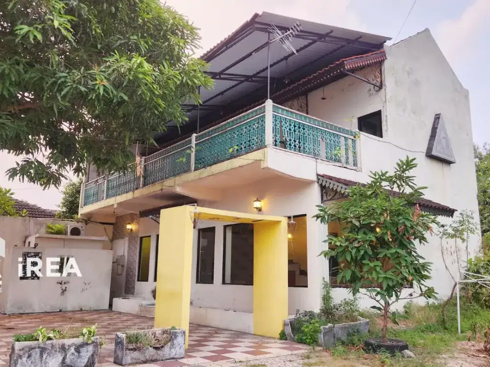 DIJUAL RUMAH  2 LANTAI DI SOLO DEKAT KAMPUS INTHEOS DAN KAMPUS USB