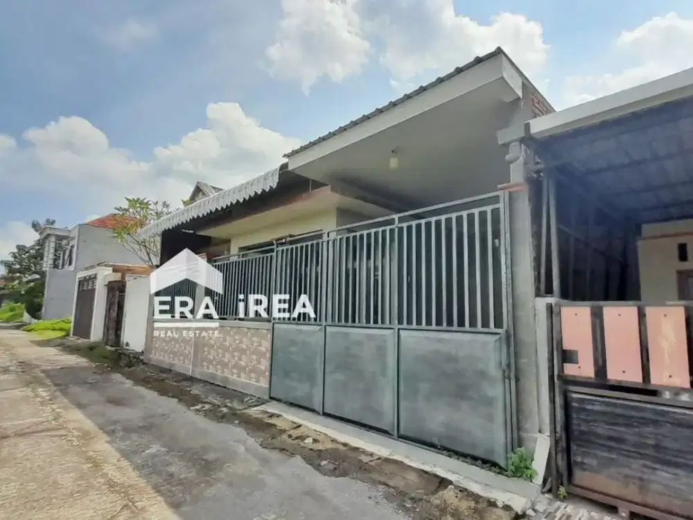 DIJUAL RUMAH MURAH SIAP HUNI DEKAT RS DR OEN PUSAT BISNIS SOLO BARU