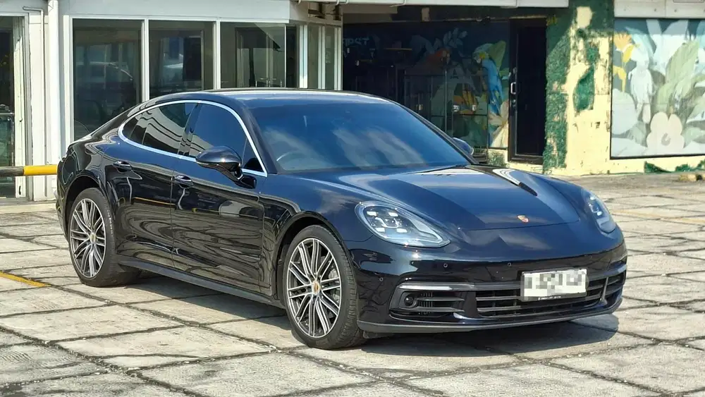 Porsche Panamera 4S 2017