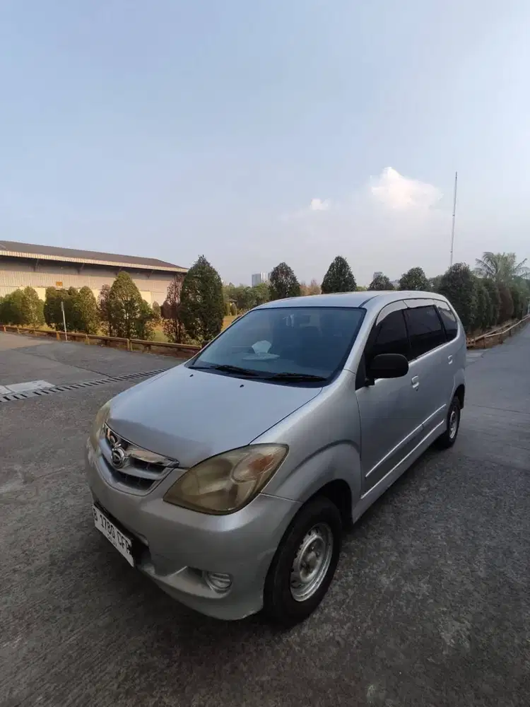 DI jual Daihatsu Xenia LI 1.0 mt, Rp 60,000,000 nego