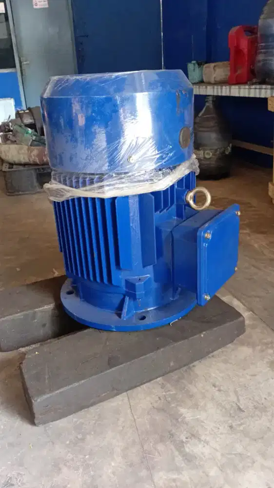 Jual dinamo merk teck kondisi baru 11 kw 1450rpm