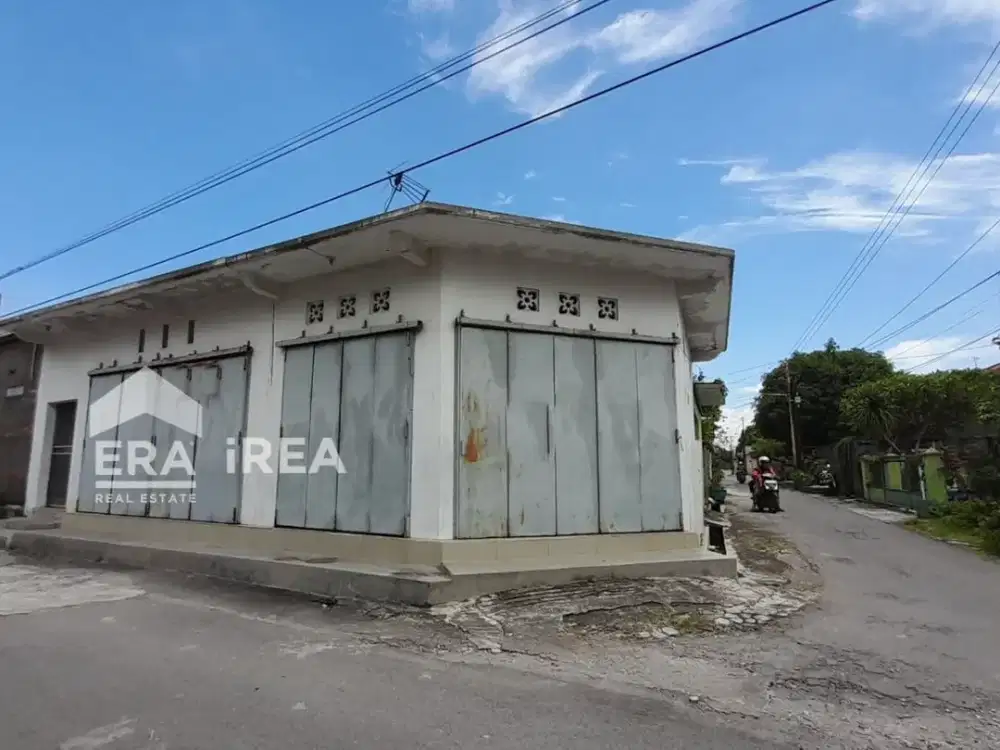 DIJUAL RUANG USAHA DI SOLO DEKAT PASAR NUSUKAN